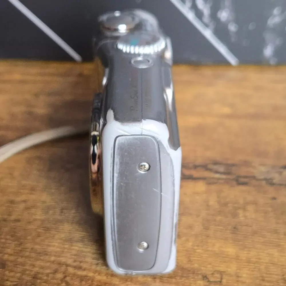 Canon PowerShot A1100 IS 12.1MP CCD Digital Camera Silver Tested Working